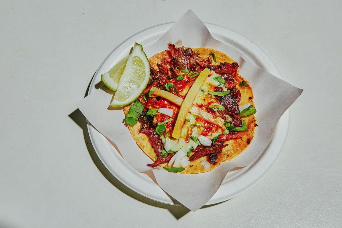 Los Tacos No. 1 hero image